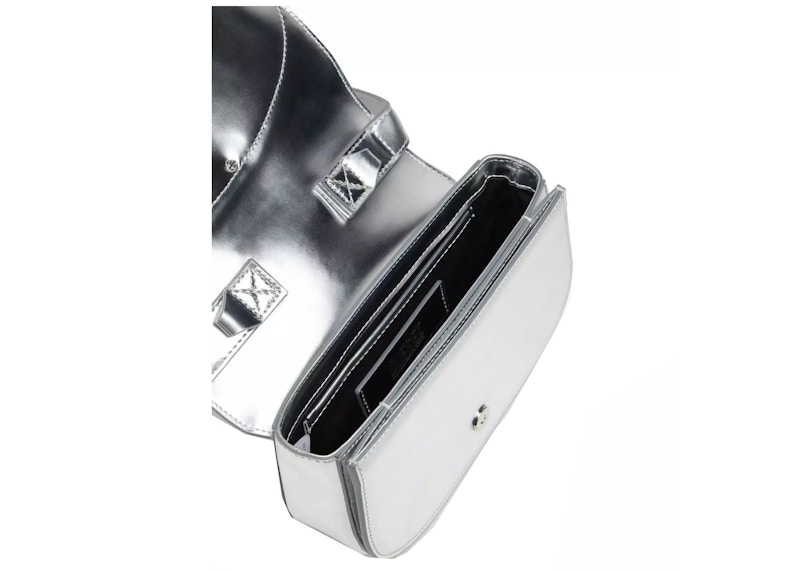 Lookbook ディーゼル 1DR ショルダーバッグ 鏡面レザー シルバー