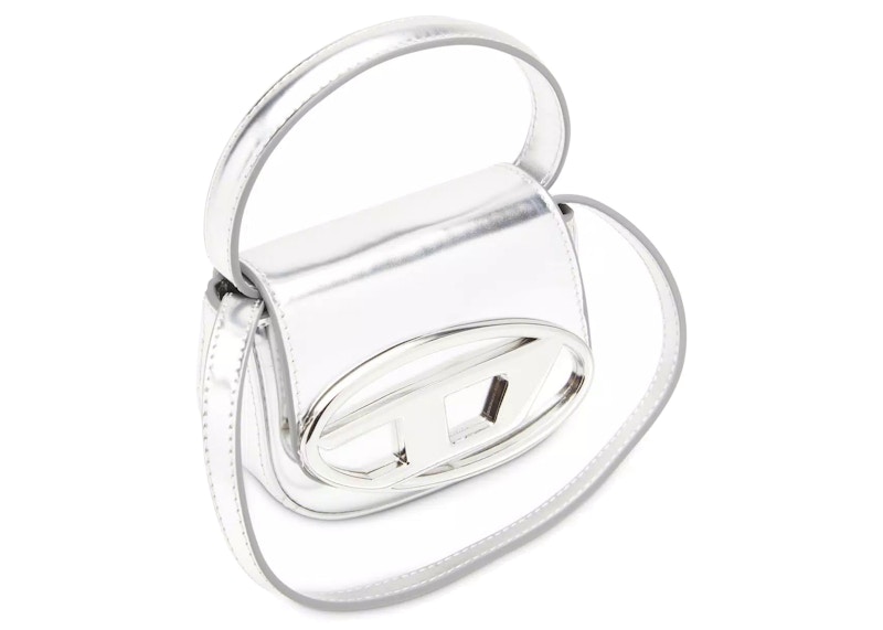 Order Diesel 1DR XS 迷你包配D字銀色徽章