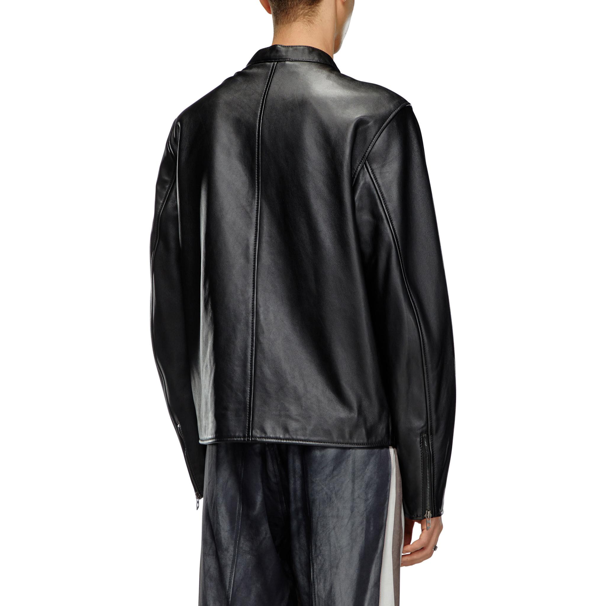 Shop DIESEL 黑色皮夹克 - 宽松版型, 纯色拉链收口夹克. A144360AJIR-9XX