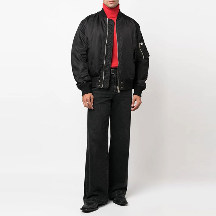 Lookbook DIESEL 黑色纯色标志贴拉链夹克 A062900KBAT9XX