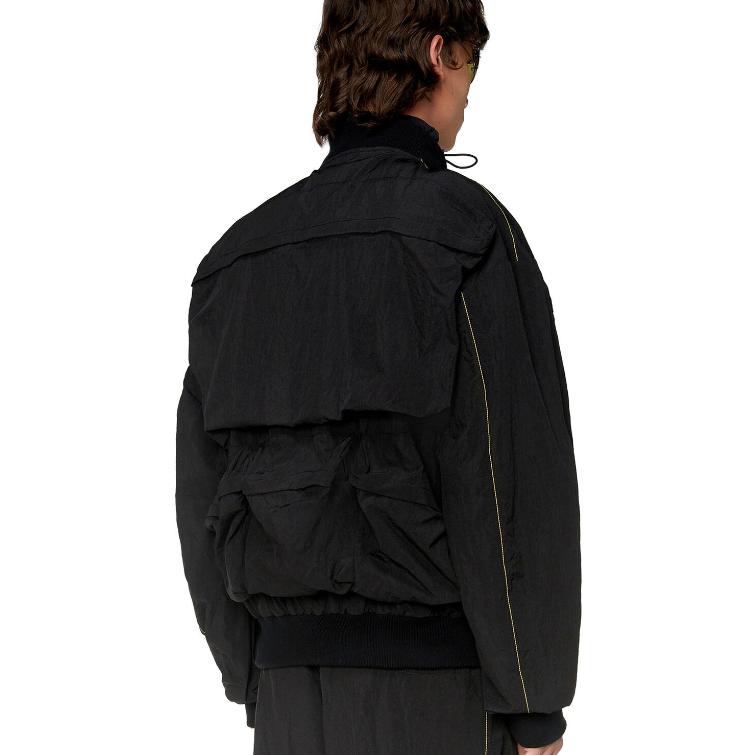 Shop DIESEL Jaket Hitam Loose Fit Resleting Depan A105020HJAE9XX