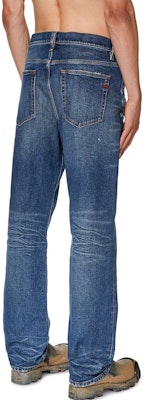 ディーゼル ハンドクラフトディテール付きダメージボタンフライジーンズ A05156007Q2-01 Shop ディーゼル ハンドクラフトディテール付きダメージボタンフライジーンズ A05156007Q2-01