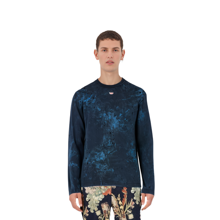 Sizing DIESEL  Distressed Dyed Crewneck Long Sleeve T-Shirt Blue. A133840KLAC-8ATA