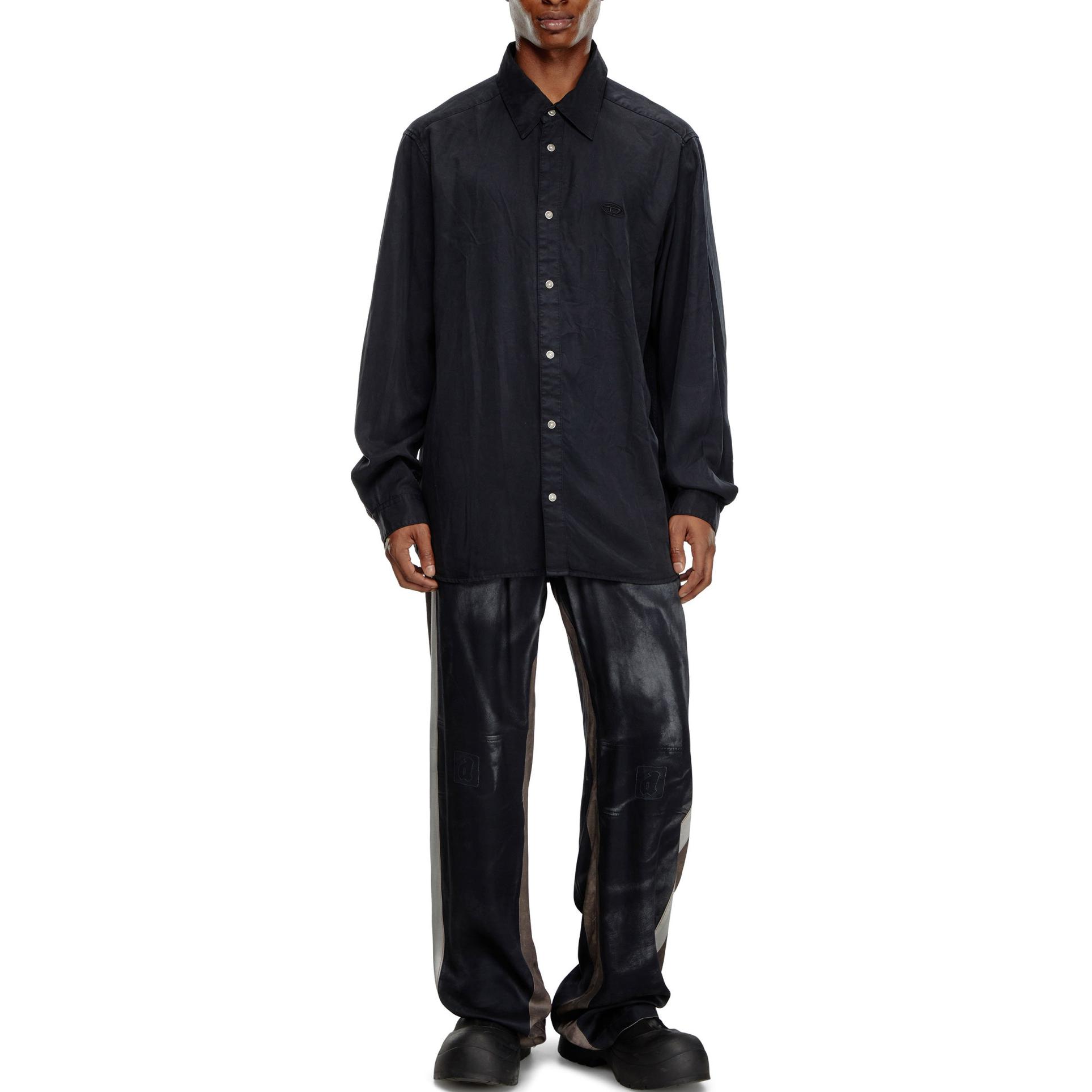 Lookbook DIESEL Celana Kasual Slim Fit Pinggang Elastis Optikal Print Hitam A142360NMAN-9XX