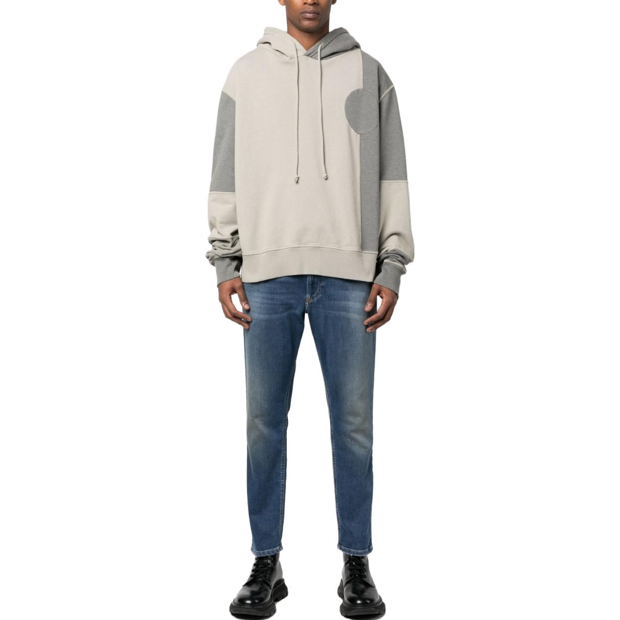 Lookbook DIESEL Slim Fit Jeans Potongan Pendek Distressed A01898068CX-01