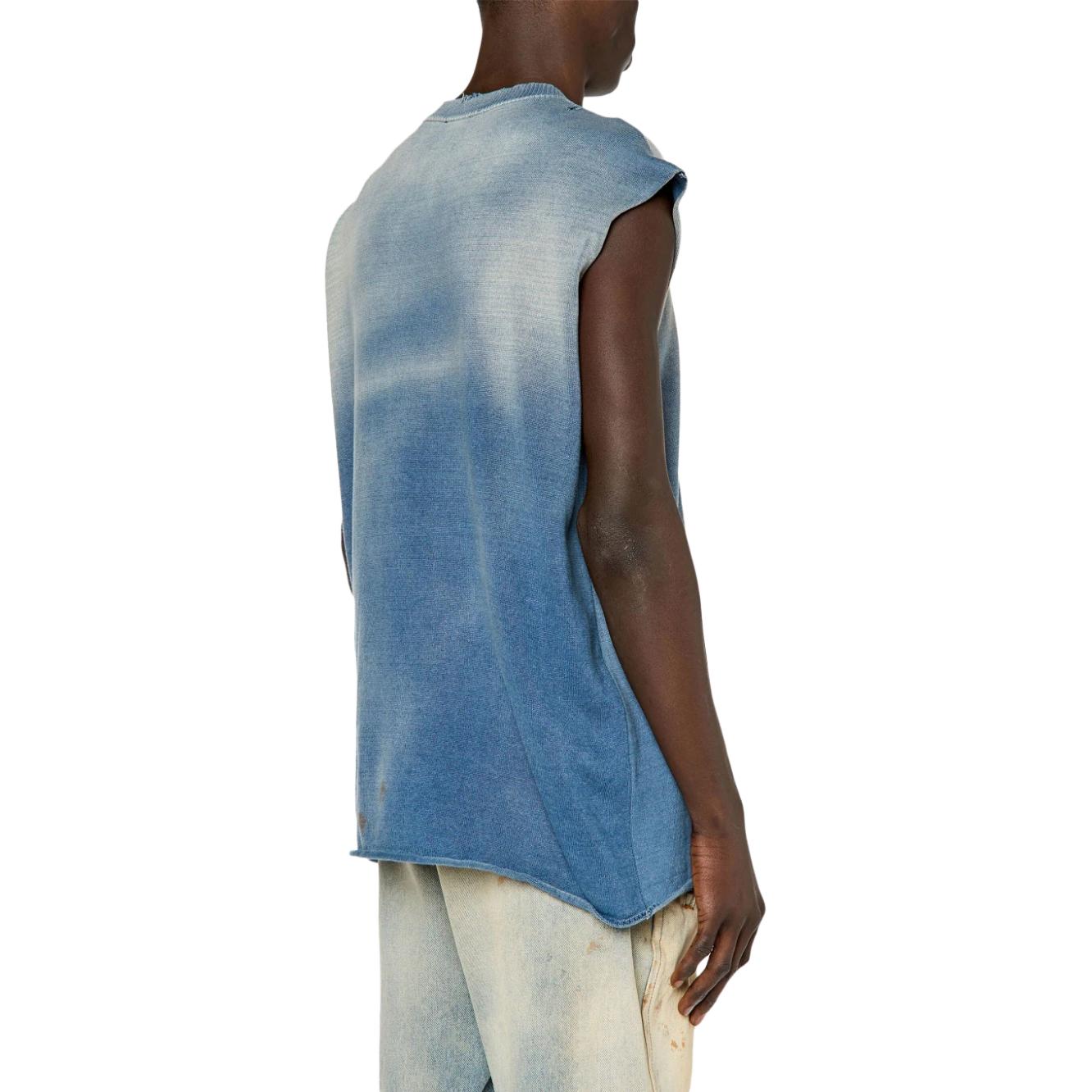 Shop 디젤 빈티지 민소매 크루넥 티셔츠 SS23 라이트 블루. A103530TFAE-81E
