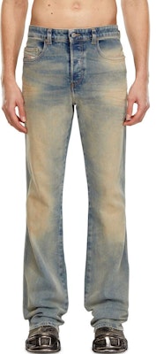 DIESEL 1998 D-Buck复古洗水蓝色喇叭牛仔裤 A1221809H78-3201 Shop DIESEL 1998 D-Buck复古洗水蓝色喇叭牛仔裤 A1221809H78-3201