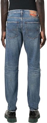 DIESEL FW22 1995 直筒破洞牛仔褲 男款 藍色 A0356809E0201 Shop DIESEL FW22 1995 直筒破洞牛仔褲 男款 藍色 A0356809E0201