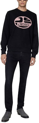 DIESEL FW22 Black Logo Graphic Long-Sleeve Sweatshirt A064940HAYT-BK Lookbook DIESEL FW22 Black Logo Graphic Long-Sleeve Sweatshirt A064940HAYT-BK