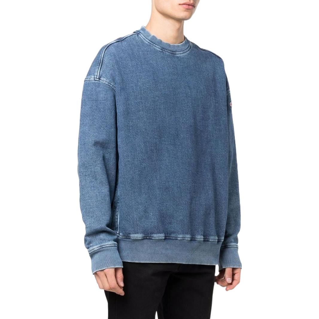 Shop DIESEL FW22 蓝色标志印花圆领长袖卫衣. A0394309C9901
