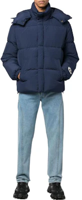 Diesel FW22 Blue Solid Color Hooded Long Sleeve Jacket A062870AEAI9XX Lookbook Diesel FW22 Blue Solid Color Hooded Long Sleeve Jacket A062870AEAI9XX