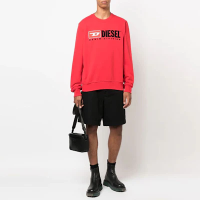 Diesel FW22 Red Pullover Sweatshirt with Logo Print A037580BAWT44Q Lookbook Diesel FW22 Red Pullover Sweatshirt with Logo Print A037580BAWT44Q