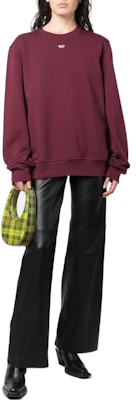 Diesel FW22 男女款標誌刺繡長袖圓領衫 深紅色 A040750BAWT61W Lookbook Diesel FW22 男女款標誌刺繡長袖圓領衫 深紅色 A040750BAWT61W