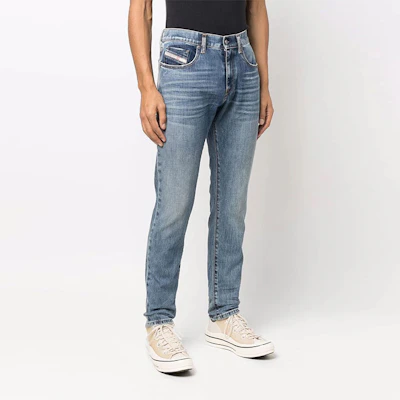 DIESEL FW22 Vintage Washed Straight-Leg Jeans Men’s Blue A0355809C6101 Purchase DIESEL FW22 Vintage Washed Straight-Leg Jeans Men’s Blue A0355809C6101