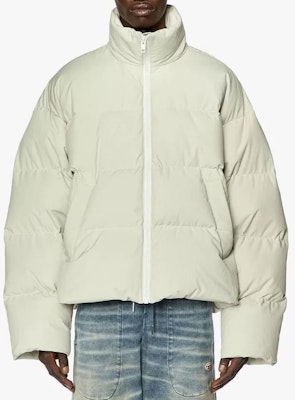 DIESEL FW23 White Solid Zip-Up High Collar Jacket A114320BJAJ-8AF Lookbook DIESEL FW23 White Solid Zip-Up High Collar Jacket A114320BJAJ-8AF