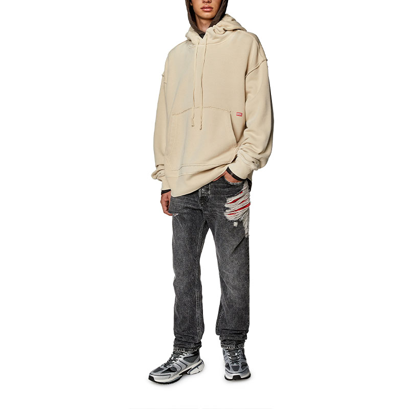 Lookbook DIESEL FW23 Hoodie Cetakan Haiwan Khaki Lengan Panjang Lelaki. A104570KHAR-7BD