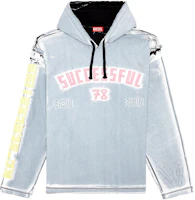 Diesel FW23 Light Blue Long-Sleeve Sweatshirt with Letter Patch Design A117470QHAZ-9XXA Diesel FW23 Light Blue Long-Sleeve Sweatshirt with Letter Patch Design A117470QHAZ-9XXA