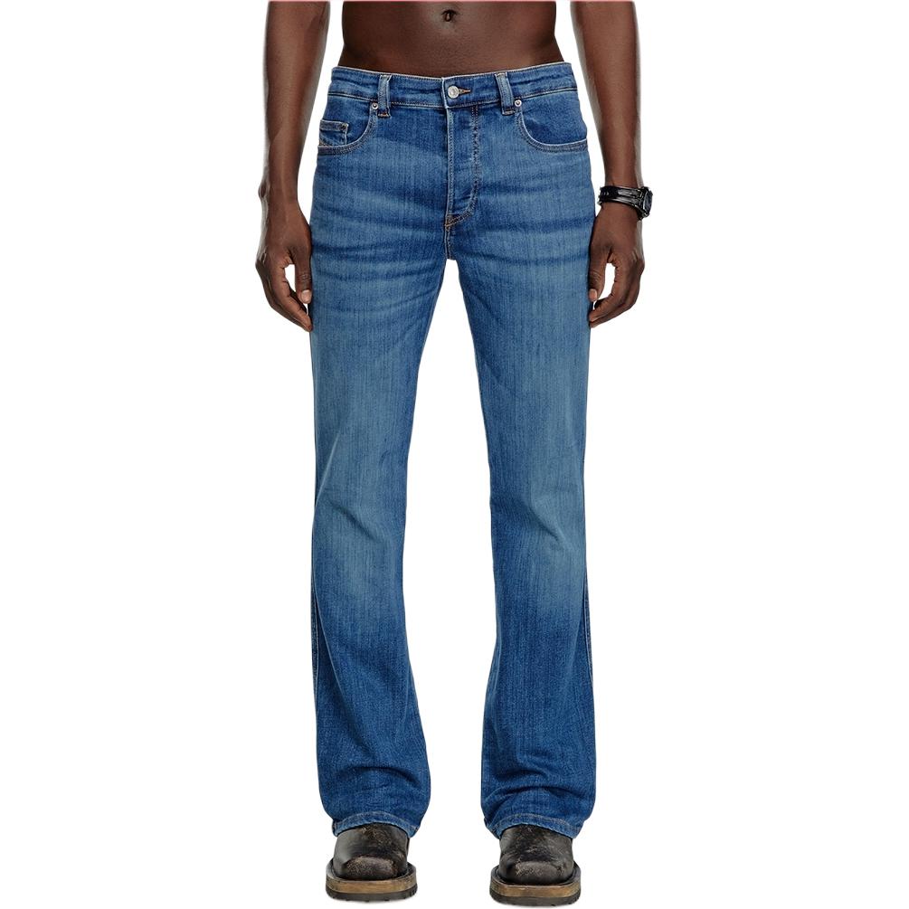 Shop DIESEL FW24 男士修身喇叭彈性藍色牛仔褲 A122210GRDP-01