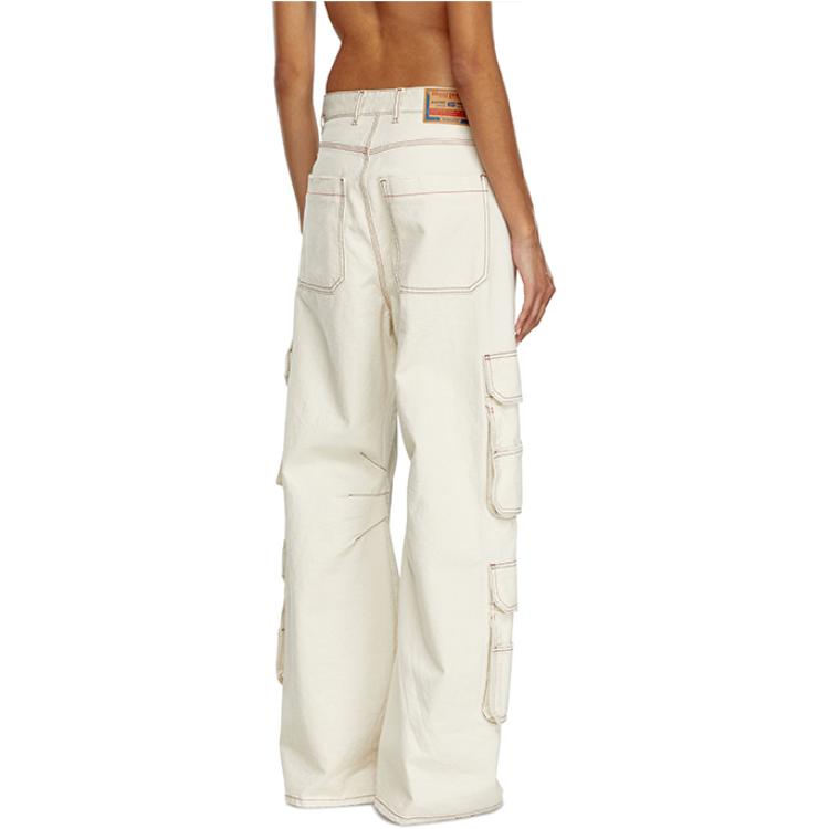 Shop DIESEL FW24 D-CARGO多口袋宽松版型工装牛仔裤男女同款米白色。 A133170GRDQ-100