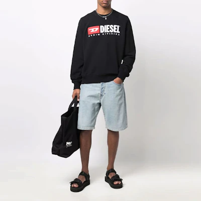 Diesel SS22 Black Crewneck Sweatshirt with Logo Print A037580BAWT9XX Lookbook Diesel SS22 Black Crewneck Sweatshirt with Logo Print A037580BAWT9XX