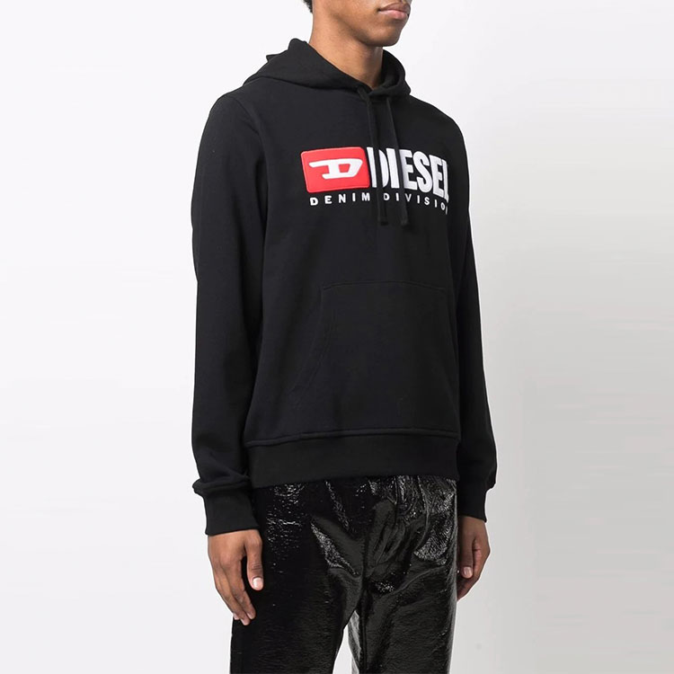 Shop Diesel SS22 黑色連帽衫附Logo刺繡 A037570BAWT-9XX