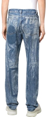 DIESEL SS22 雷射印花直筒牛仔褲 藍色丹寧。 A05947007B801 Shop DIESEL SS22 雷射印花直筒牛仔褲 藍色丹寧。 A05947007B801