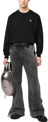 디젤 SS23 하이웨이스트 와이드레그 스트링 캐주얼 팬츠 그레이 A075940BVFH-93R Lookbook 디젤 SS23 하이웨이스트 와이드레그 스트링 캐주얼 팬츠 그레이 A075940BVFH-93R