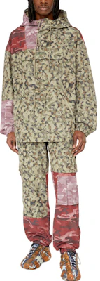 Diesel SS23 綠色迷彩印花長袖套頭衫 A094220CJAI-E5018 Lookbook Diesel SS23 綠色迷彩印花長袖套頭衫 A094220CJAI-E5018