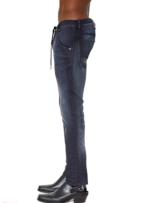 DIESEL SS23 KROOLEY 男裝灰色休閒直筒牛仔褲。 A00880068CR-02 Shop DIESEL SS23 KROOLEY 男裝灰色休閒直筒牛仔褲。 A00880068CR-02