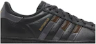 Order Dime x adidas Superstar ADV 'Carbon Brown' dalam Warna Coklat Karbon. FZ6003