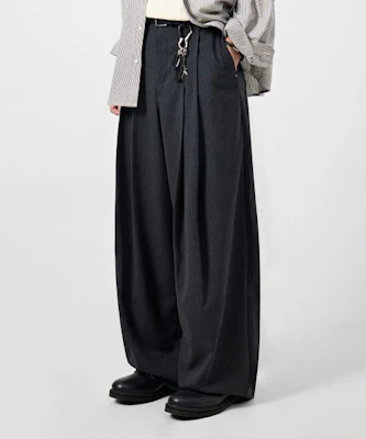 Dimitri Black Adjust Two-Tuck Wide Slacks_Stripe Charcoal DBE7PL01CH Buy Dimitri Black Adjust Two-Tuck Wide Slacks_Stripe Charcoal DBE7PL01CH