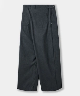 Dimitri Black Adjust Two-Tuck Wide Slacks_Stripe Charcoal DBE7PL01CH Lookbook Dimitri Black Adjust Two-Tuck Wide Slacks_Stripe Charcoal DBE7PL01CH
