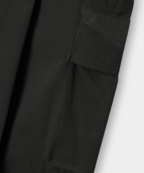 Details for DIMITRI BLACK VLAD Curved Banding Cargo Pants_Black VBF1PL05BK