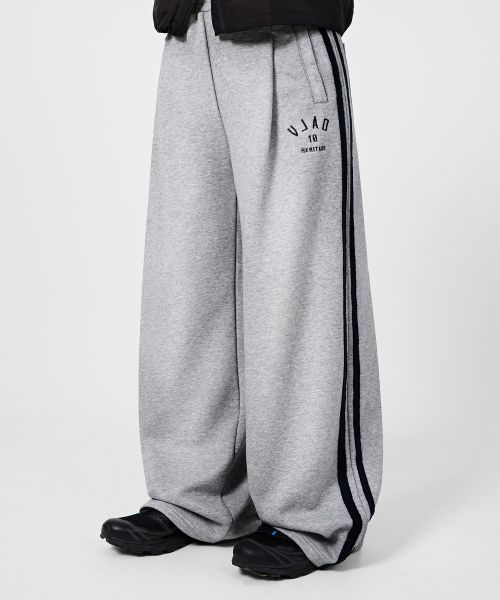 DIMITRI BLACK VLAD One-Tuck Curved Track Sweatpants Melange Gray VBF1PL01MG