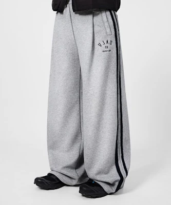 DIMITRI BLACK VLAD One-Tuck Curved Track Sweatpants Melange Gray VBF1PL01MG Buy DIMITRI BLACK VLAD One-Tuck Curved Track Sweatpants Melange Gray VBF1PL01MG