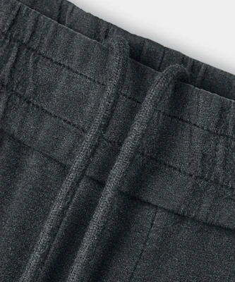 DIMITRI BLACK VLAD One Tuck Curved Cutoff Sweatpants_Pigment Charcoal VBF1PL04CH Shop DIMITRI BLACK VLAD One Tuck Curved Cutoff Sweatpants_Pigment Charcoal VBF1PL04CH