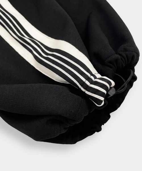 Sizing Dimitri Black VLAD One Tuck Curved Track Pants (3 Symbol Jersey) Black & Ivory VBF7PL05BB