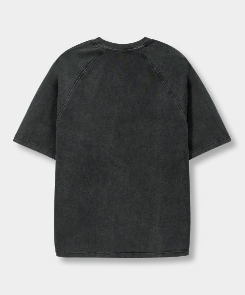 Lookbook Dimitri Black VLAD VTG Track Artwork Tee - Pigment Charcoal Short Sleeve VBF1TS06CH