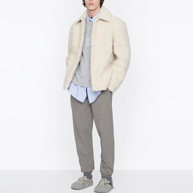 Shop DIOR 米色菱格紋單排扣外套 SS23 243L421A0648-C110