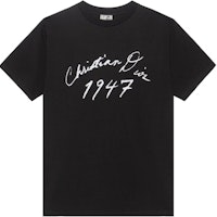 DIOR Black Logo Print Oversized Short Sleeve T-Shirt. 493J696F0554-C980 DIOR Black Logo Print Oversized Short Sleeve T-Shirt. 493J696F0554-C980