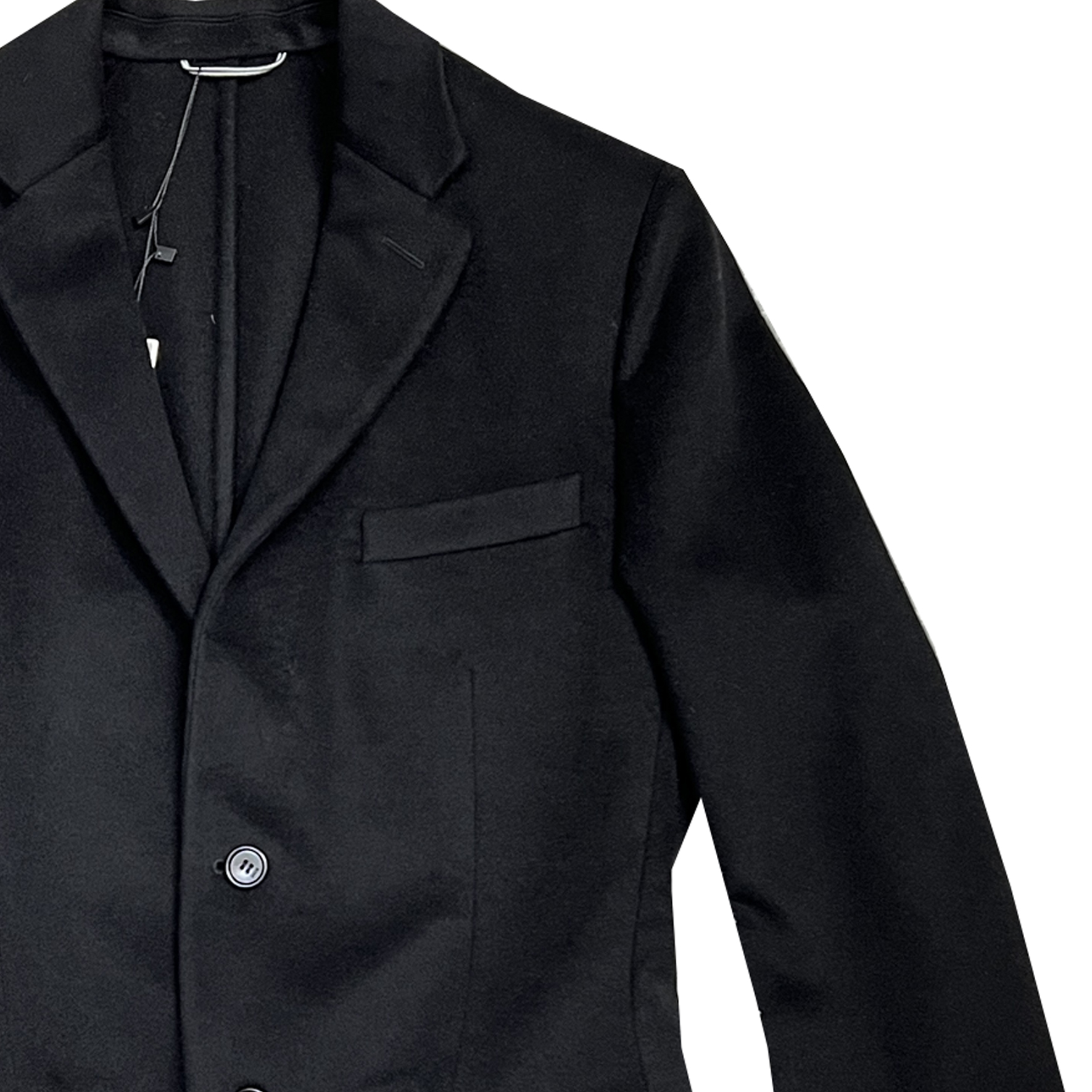 Purchase DIOR  Black Solid Single-Breasted Long Sleeve Blazer. 933C224A3225-C900