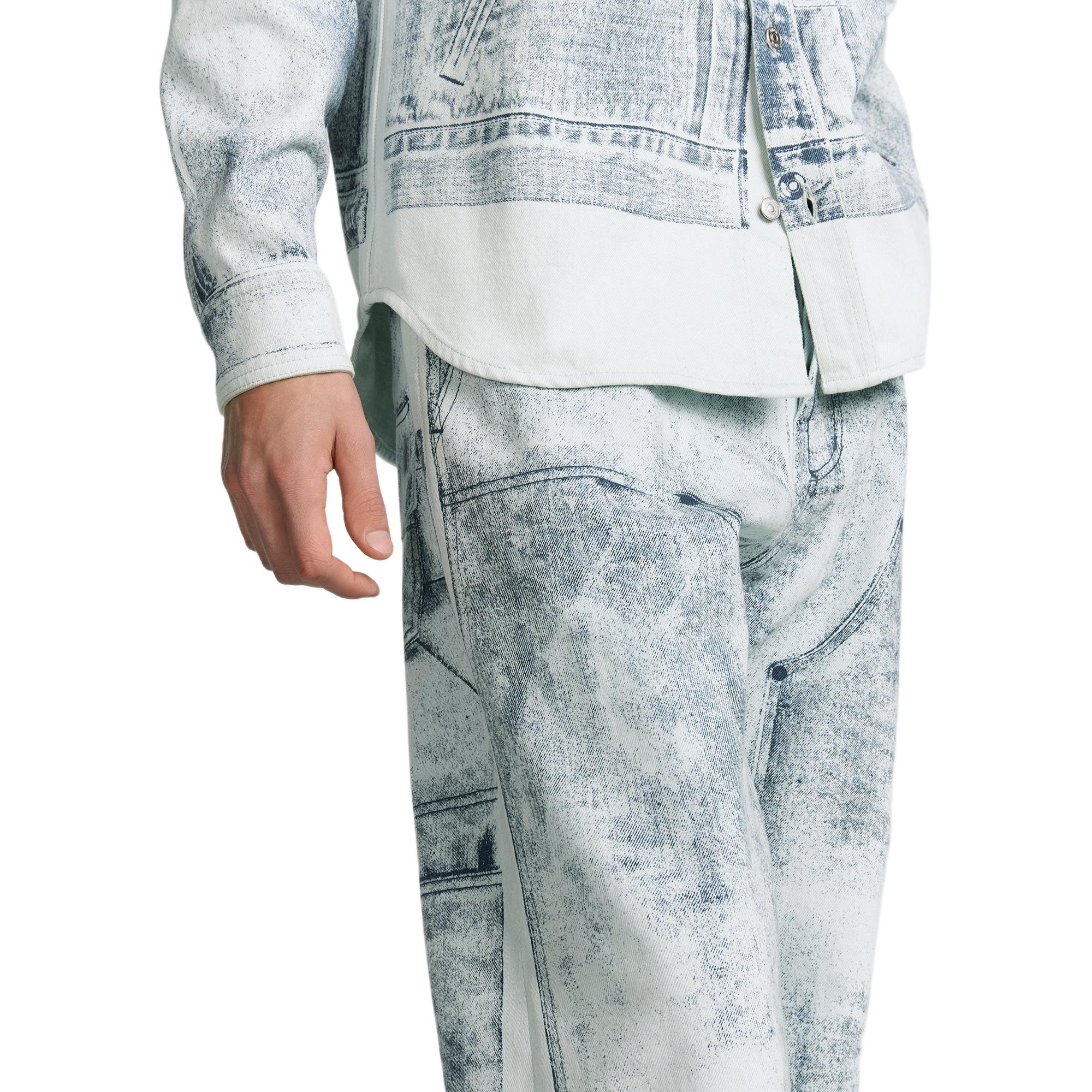 Details for DIOR Jeans Denim Biru Flared dengan Desain Print Workwear. 383D010H379-XC585