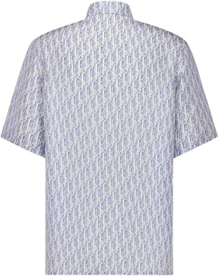 DIOR Kemeja Kasual Lengan Pendek Motif Logo Biru 193C545A5872-C580 Lookbook DIOR Kemeja Kasual Lengan Pendek Motif Logo Biru 193C545A5872-C580