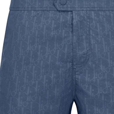 DIOR Celana Pendek Biru Mid-Waist dengan Logo Cetak di Seluruhnya. 293B102AB041-C531 Details for DIOR Celana Pendek Biru Mid-Waist dengan Logo Cetak di Seluruhnya. 293B102AB041-C531