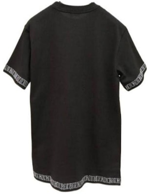 Camiseta DIOR Casual Cuello Redondo con Letras - Negra 033J625F0554-C988 Lookbook Camiseta DIOR Casual Cuello Redondo con Letras - Negra 033J625F0554-C988