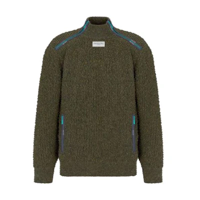 DIOR Military Green Solid Turtleneck Slim-Fit Long Sleeve Sweater. 383M640AT547-C688