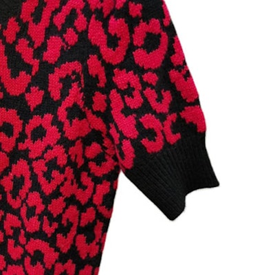 디올 레드 레오파드 프린트 반팔 니트 상의. 144S73AM067-0018 Details for 디올 레드 레오파드 프린트 반팔 니트 상의. 144S73AM067-0018
