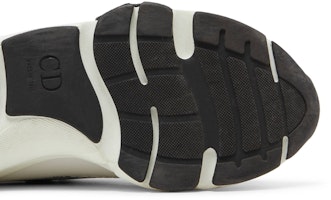 Dior B22 'Putih Hijau' 3SN231YKA_H066 Purchase Dior B22 'Putih Hijau' 3SN231YKA_H066