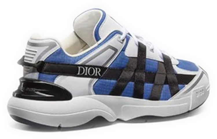 Lookbook Dior B24 Runtek 'Azul Blanco' 3SN250YUE_H560