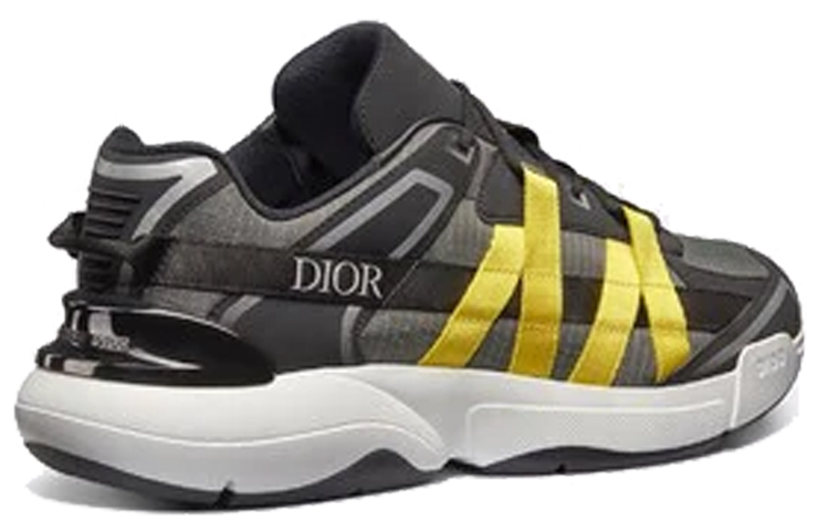 Lookbook 디올 B24 런텍 '문 미스트' (Dior B24 Runtek 'Moon Mist') 3SN250YTN_H861